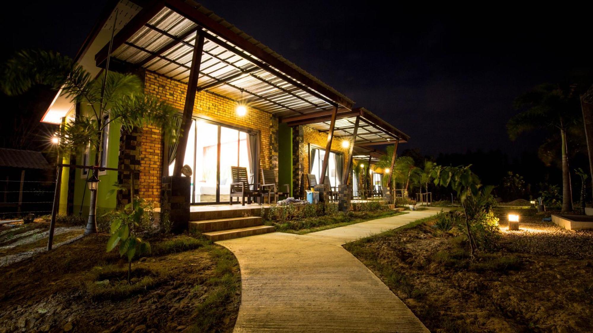 Siri Lanta Resort Ko Lanta Екстериор снимка