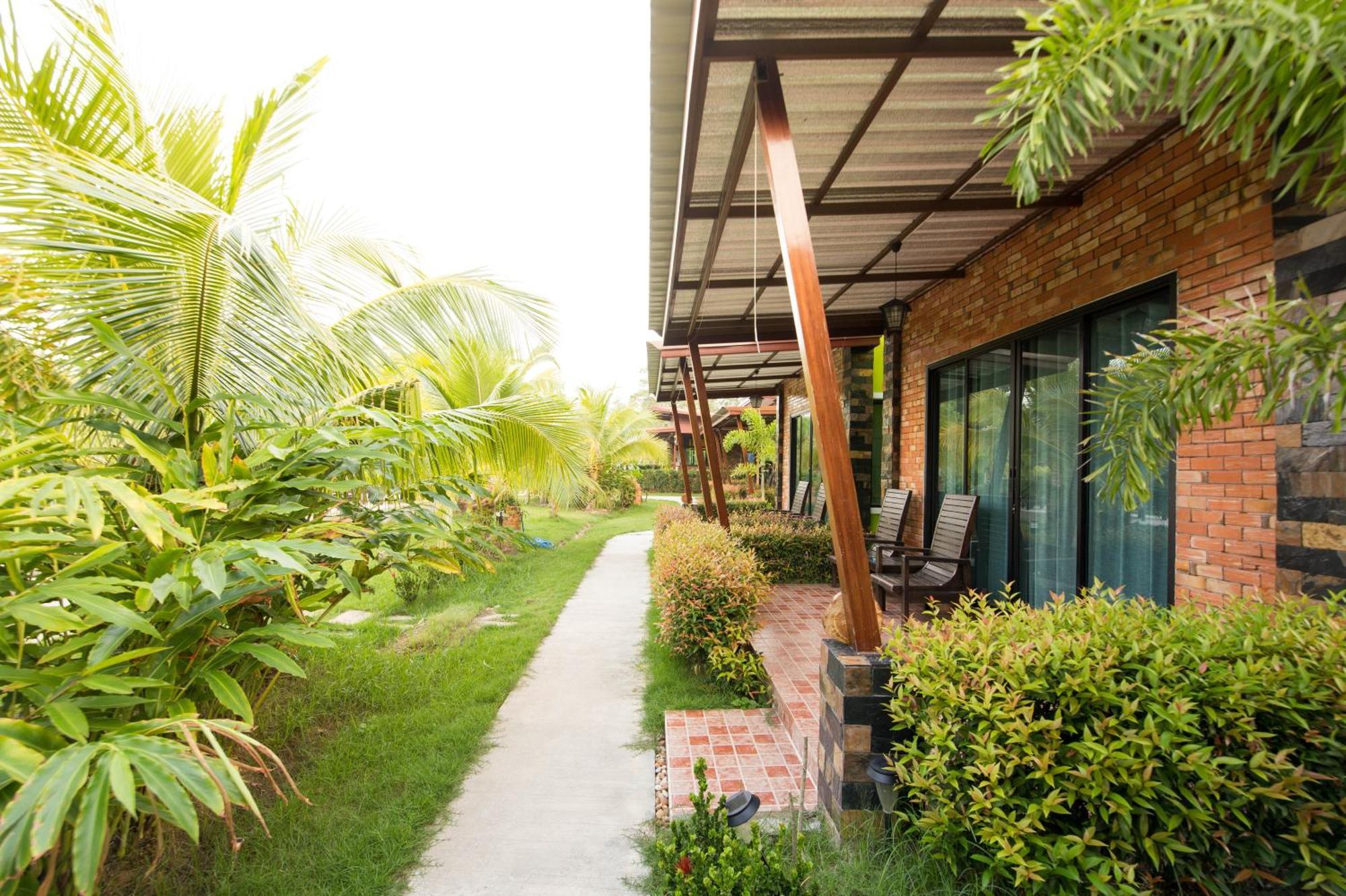 Siri Lanta Resort Ko Lanta Екстериор снимка