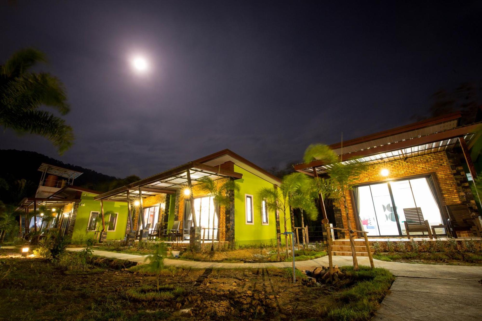 Siri Lanta Resort Ko Lanta Екстериор снимка