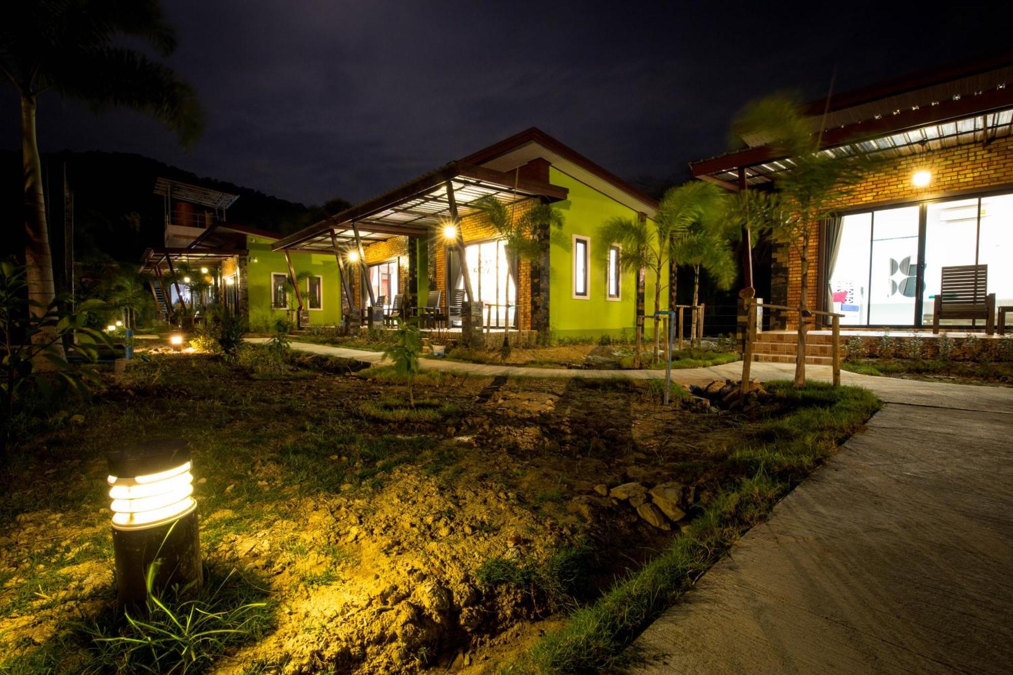 Siri Lanta Resort Ko Lanta Екстериор снимка