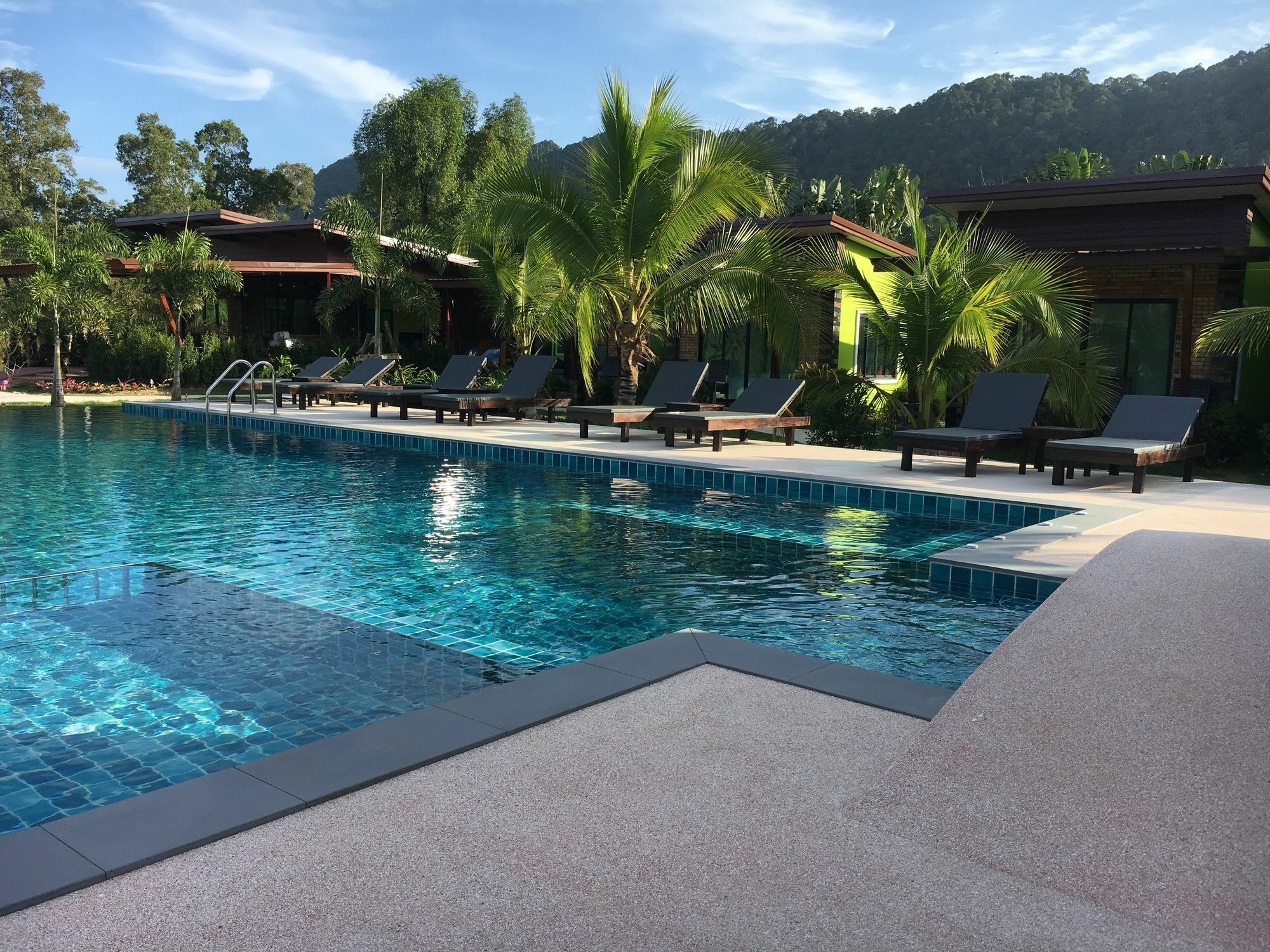 Siri Lanta Resort Ko Lanta Екстериор снимка
